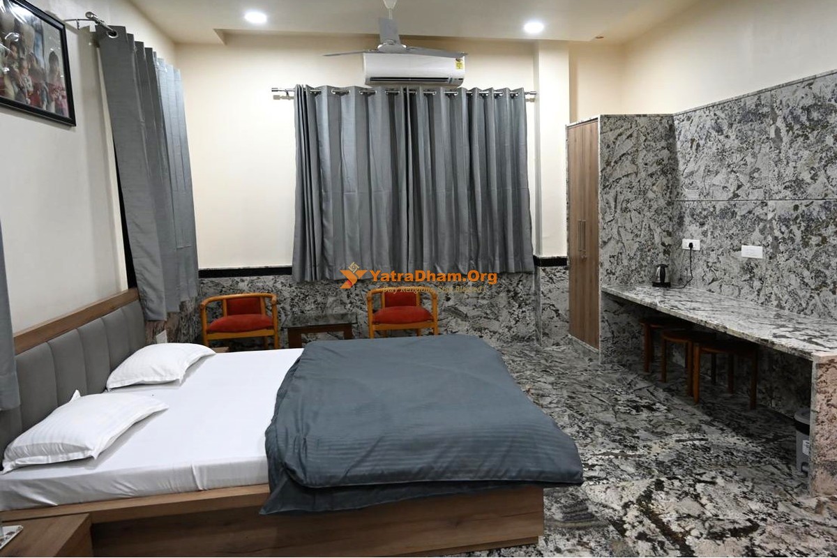 Basesar Bhavan - Khatu
