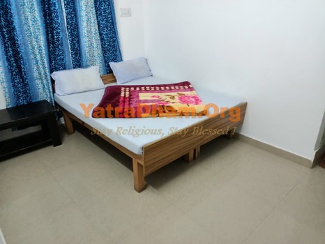 Barkot (Yamunotri) Hotel Diksha Inn 2 bed Room