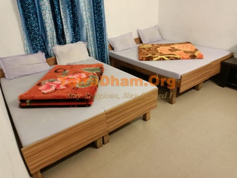 Barkot (Yamunotri) Hotel Diksha Inn 4 bed Room