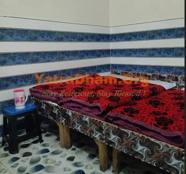 Hotel Aakash Deep Yamunotri (Kharadi) 6 Bed non-AC Room
