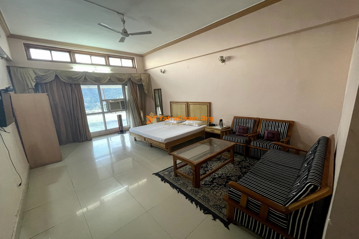 Accommodation
