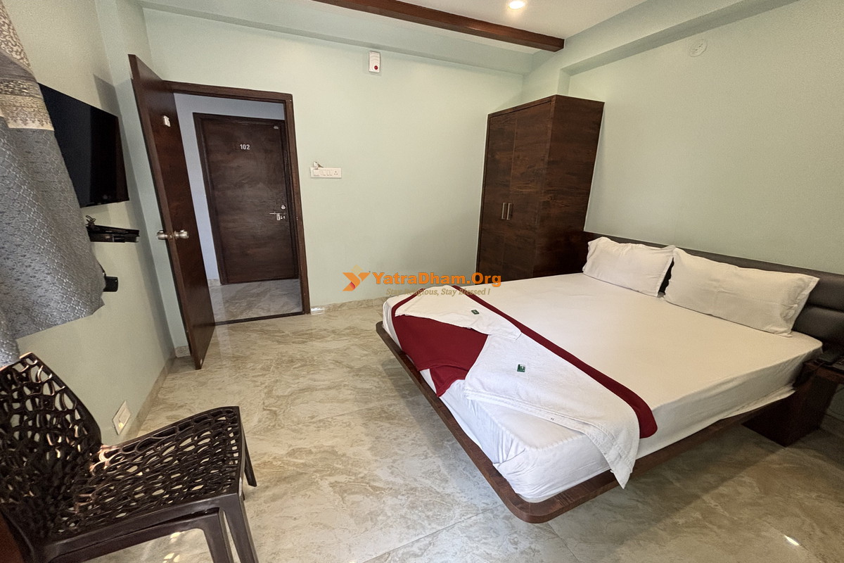 Accommodation
